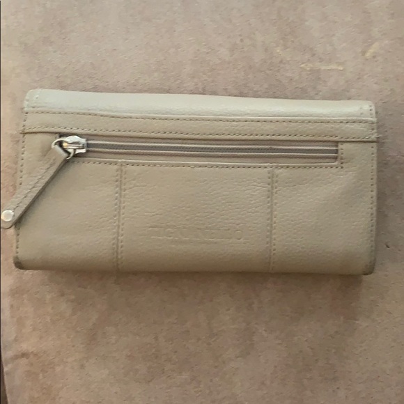 Large grey Tignanello wallet - Picture 5 of 5